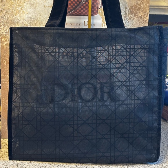 Dior Beauty Geometric Mesh Tote - Picture 1 of 11